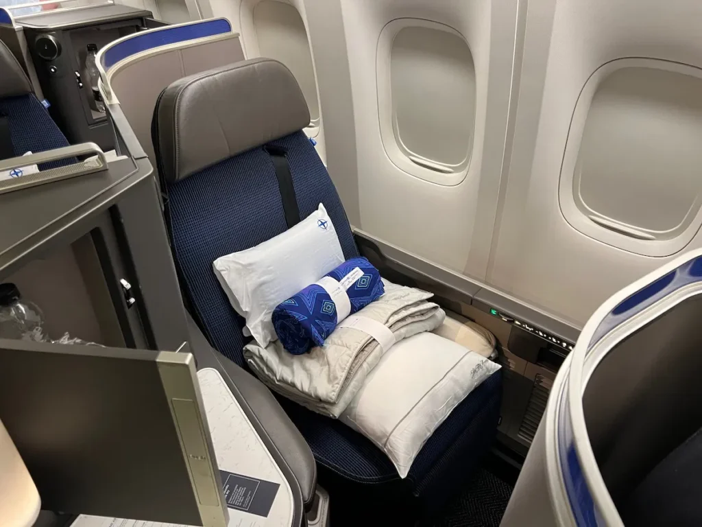 United Airlines’ Boeing 777-300ER