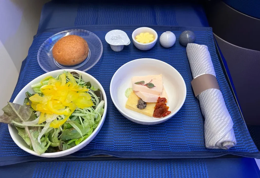 United Airlines’ Boeing 777-300ER